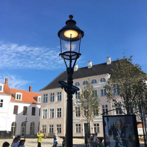 Viborglampe mit Louis Poulsen Lichteinheit